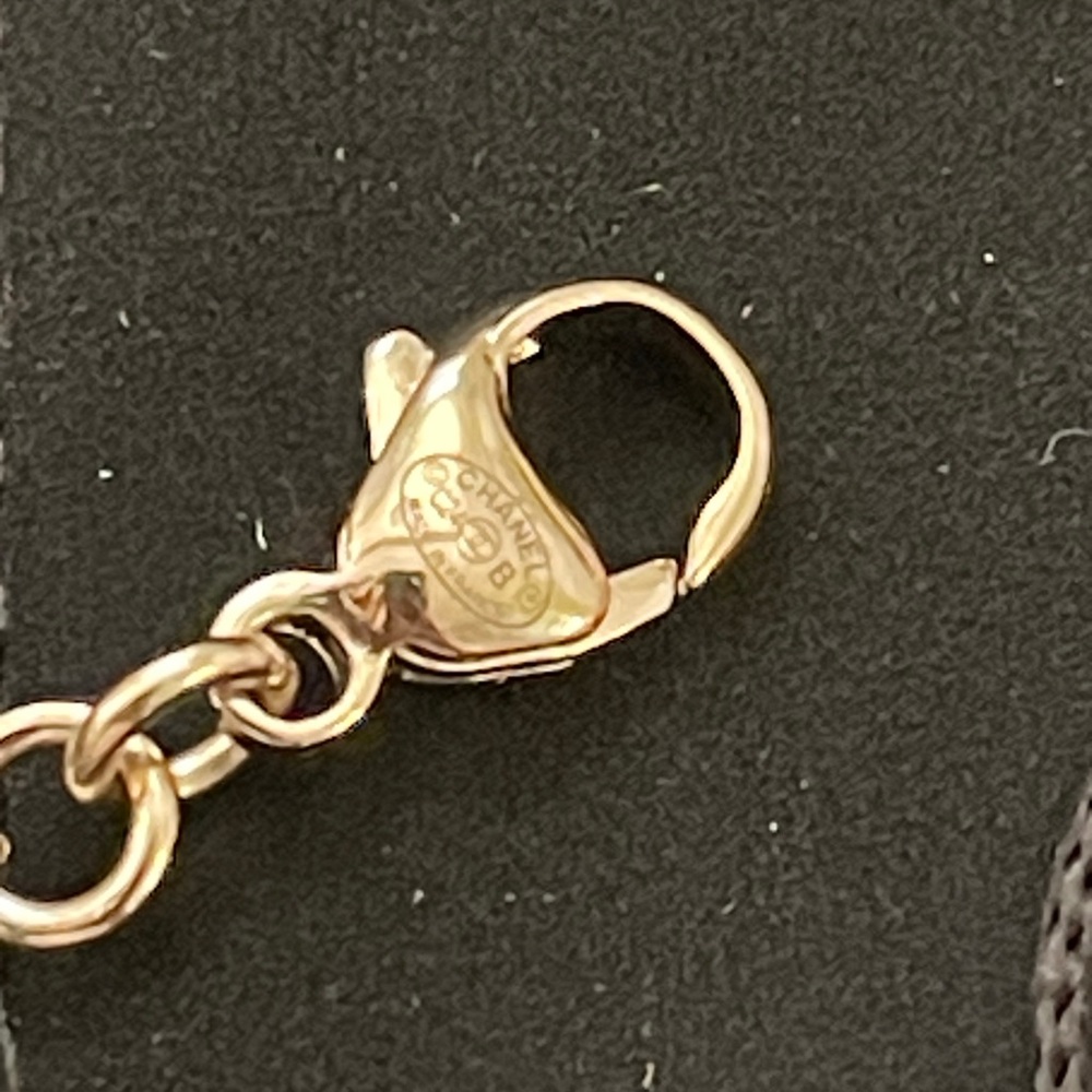 CHANEL Gold Bracelet with Pearl and Black Accents - Picture 10 of 10